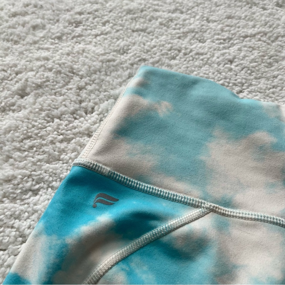 Fabletics Define Powerhold High-Waisted Capri In … - image 5